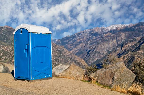 Best Portable bathroom rental  in Poolesville, MD